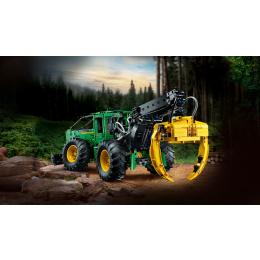 LEGO® Technic John Deere 948L-II Skidder