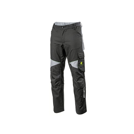 Vista frontal de unos pantalones de trabajo de John Deere de color gris oscuro, con paneles en las rodillas de color gris claro, un bolsillo cargo y bandas reflectantes.