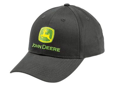 Musta John Deere -tavaramerkillä varustettu lippalakki